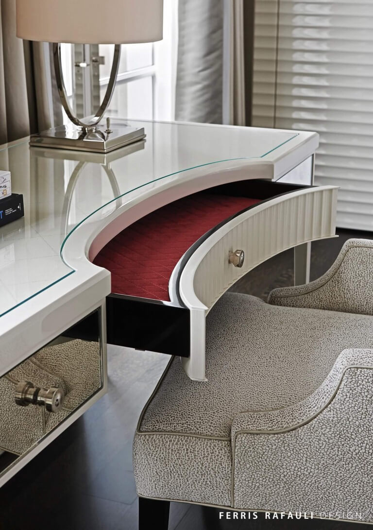 7-mg__girls_desk_detail